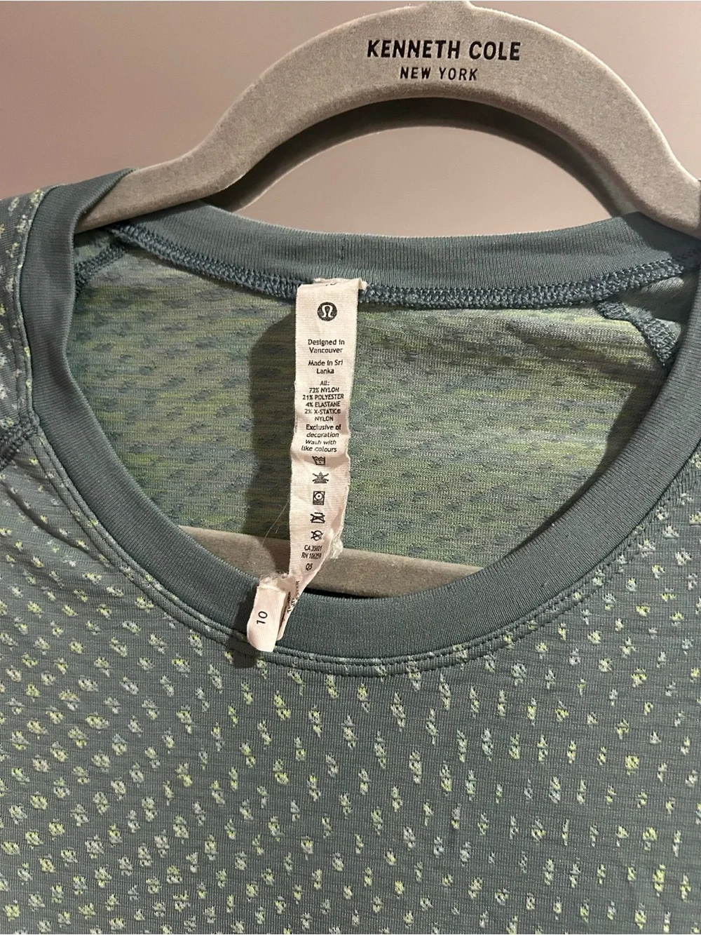 lululemon athletica Short Sleeve Athletic Tee in Slate Blue-Green Size 10